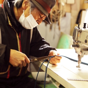 家具クリニック椅子張り職人高居さん