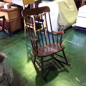 椅子やベンチの修理・張り替え・塗り替え・修理リメイク事例