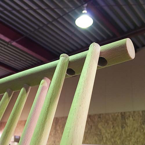 椅子の修理事例:ウィンザーチェアの笠木組み直し