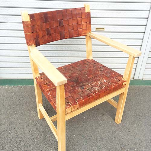 椅子の修理リメイク事例:背と座面の張り替え