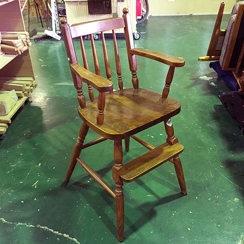 椅子修理・張り替え・塗り替え・修理リメイク事例