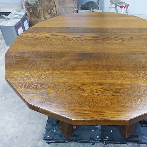 テーブルの修理事例:天板の剥離・再塗装、小傷の部分補修