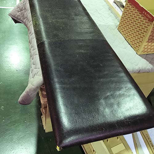 椅子やベンチの修理・張り替え・塗り替え・修理リメイク事例:ベンチの座面張り替え