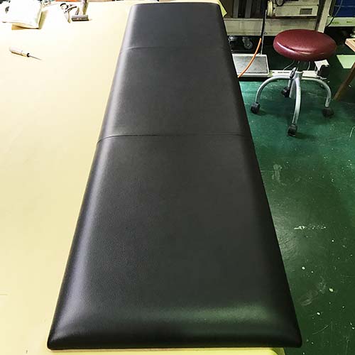 椅子やベンチの修理・張り替え・塗り替え・修理リメイク事例:ベンチの座面張り替え