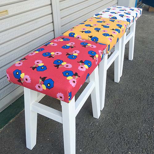 椅子の新品のリメイク:座面張り替え・フレーム塗装