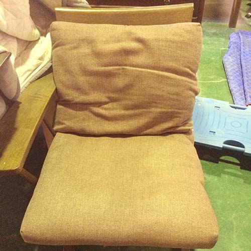 椅子の修理事例:座面・背クッション作り替え