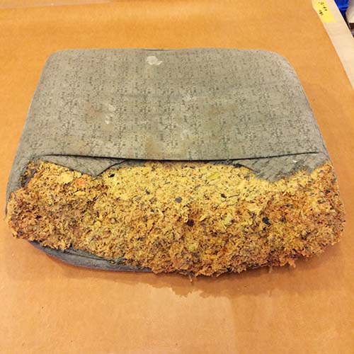 椅子の修理事例:クッション張り替え・ウレタン入れ替え