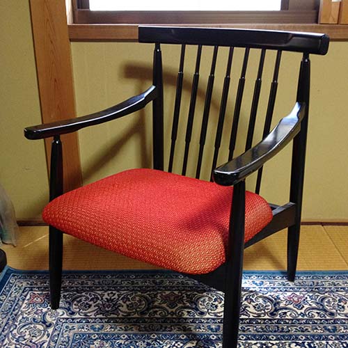 椅子の修理事例:座面張り替え・ウレタン入れ替え