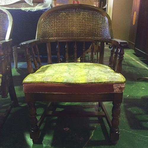 椅子の修理事例:座面張り替え・ウレタン入れ替え