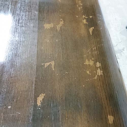 テーブルの修理事例:傷・剥げ・色褪せを塗装にて修復