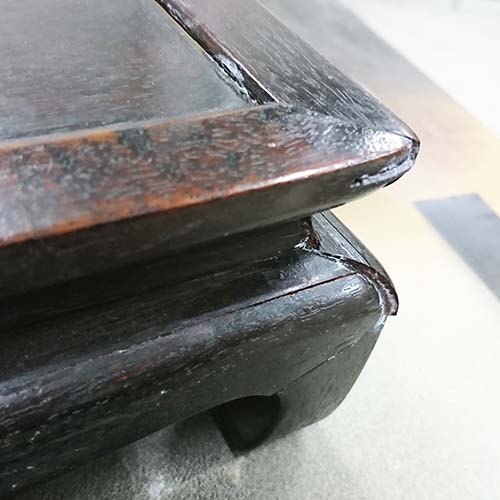 家具修理事例:飾り台の目違い部分の修理・組み直し