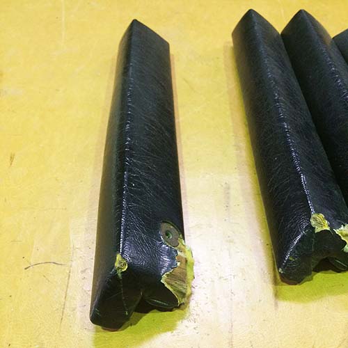 椅子アーム貼り替え