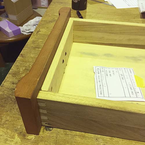 ひきだしの修理事例